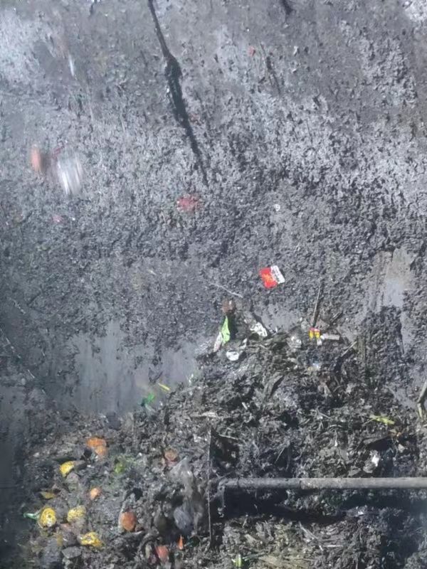 永胜污水池清理